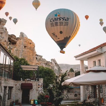 Cavusin Cave House-Cappadocia Bed & Breakfast เกอเรเม ภายนอก รูปภาพ