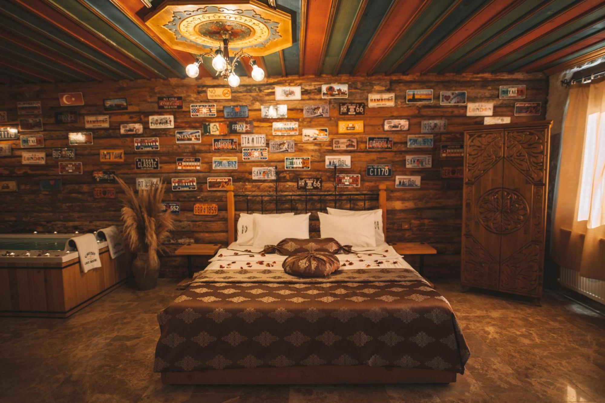 Cavusin Cave House-Cappadocia Bed & Breakfast เกอเรเม ภายนอก รูปภาพ