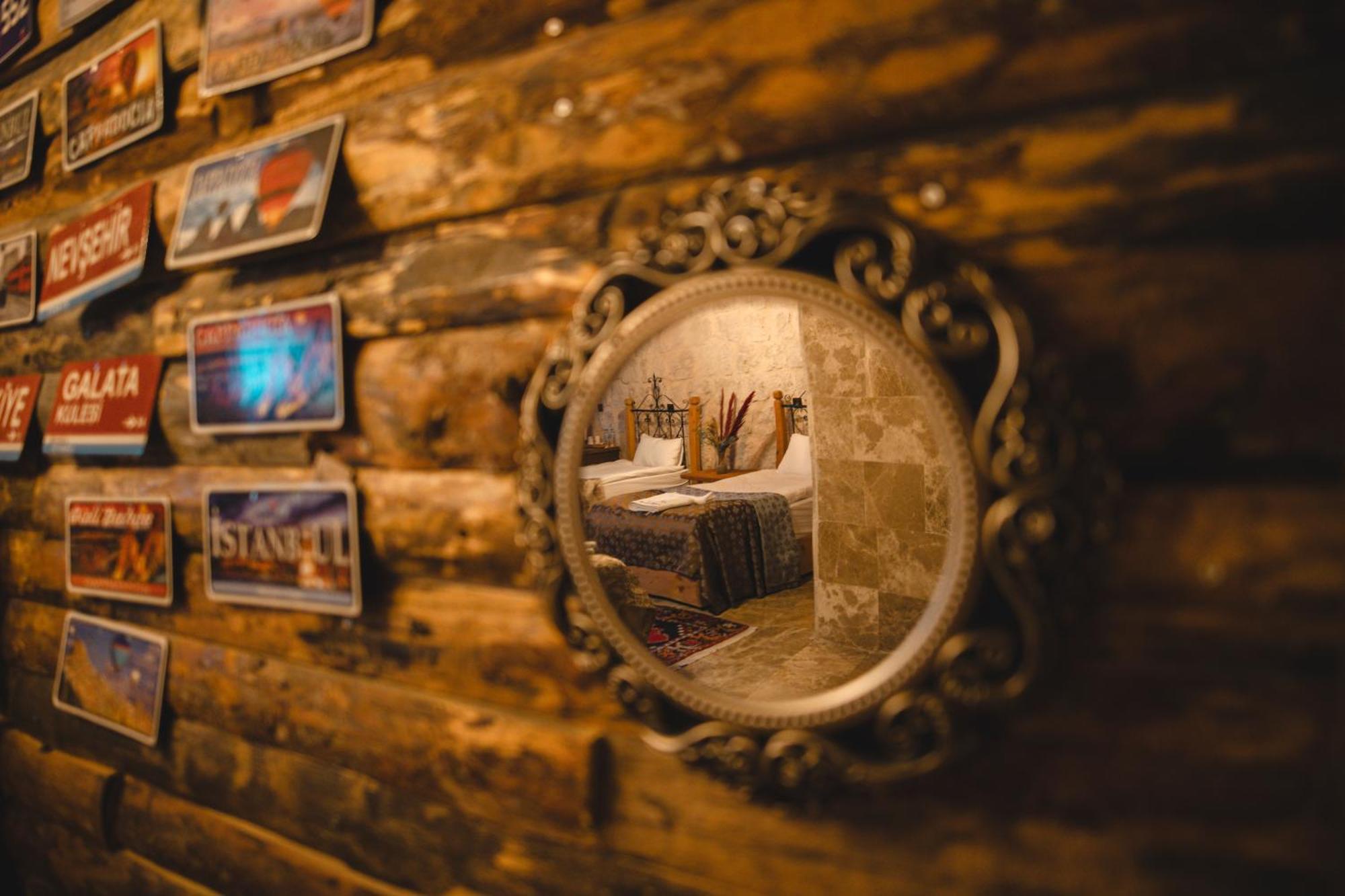Cavusin Cave House-Cappadocia Bed & Breakfast เกอเรเม ภายนอก รูปภาพ