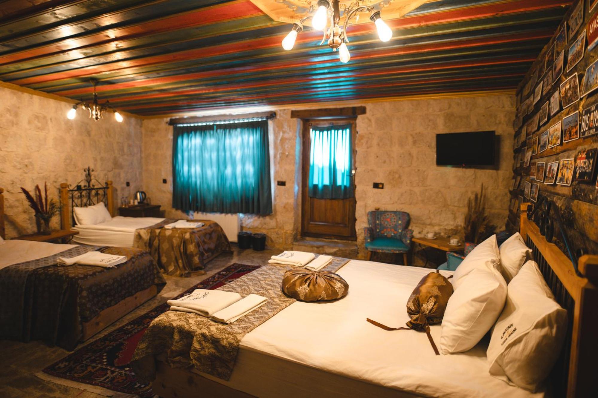 Cavusin Cave House-Cappadocia Bed & Breakfast เกอเรเม ภายนอก รูปภาพ