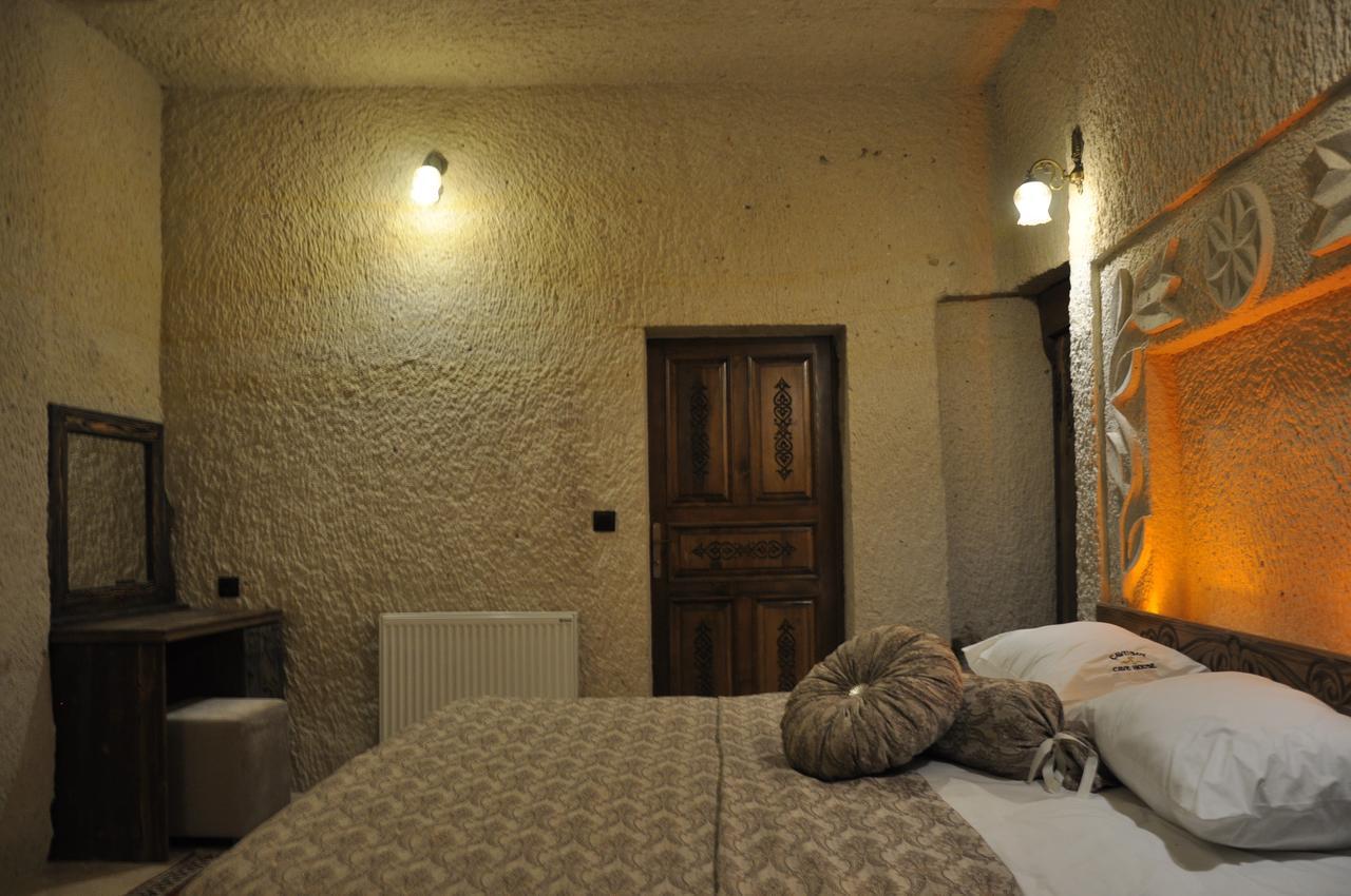 Cavusin Cave House-Cappadocia Bed & Breakfast เกอเรเม ภายนอก รูปภาพ