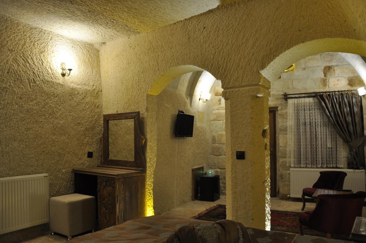 Cavusin Cave House-Cappadocia Bed & Breakfast เกอเรเม ภายนอก รูปภาพ